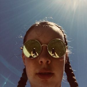 Meet your Posher, Erica